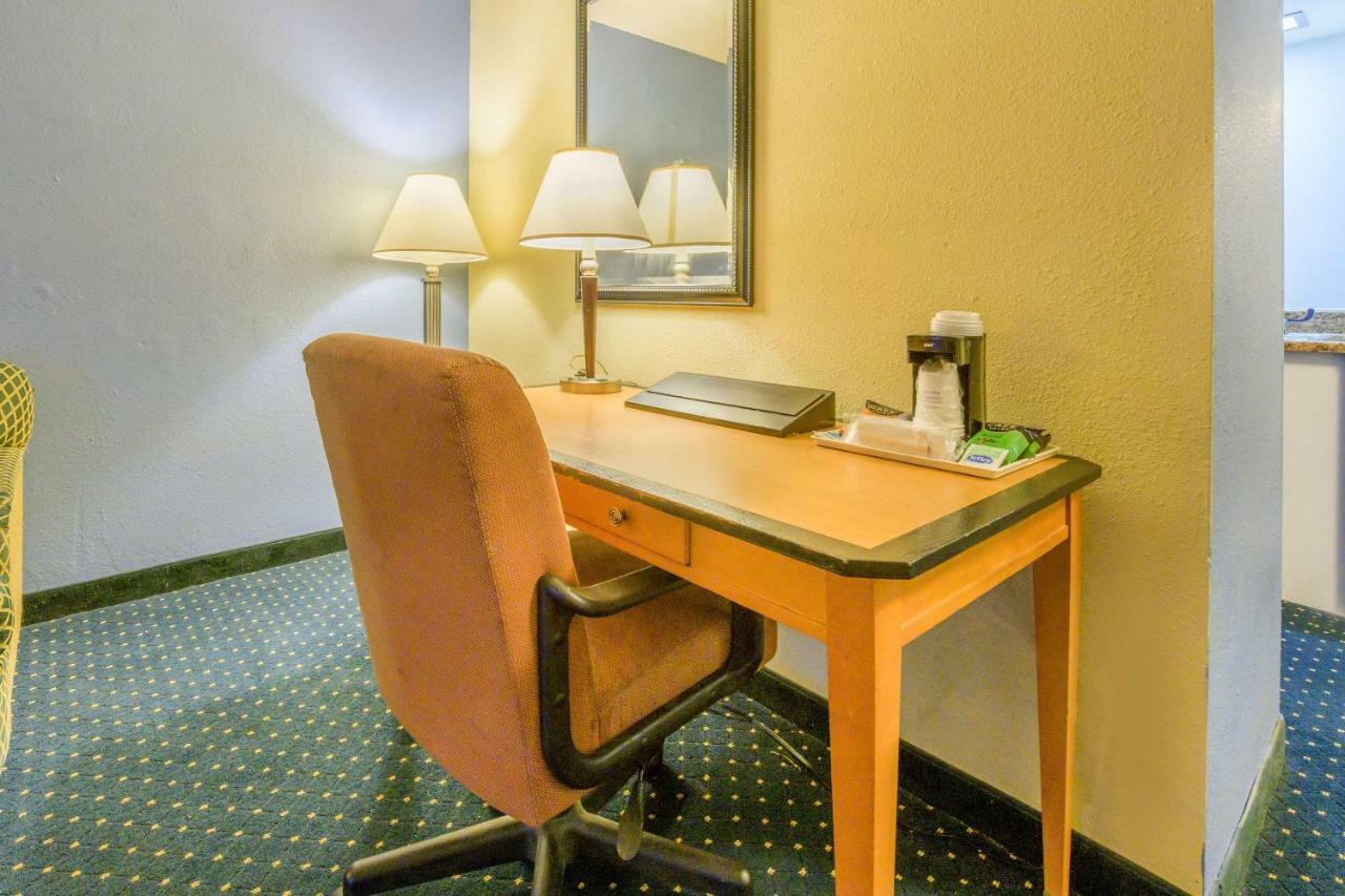 Aire Hotel Lebanon Hershey المظهر الخارجي الصورة