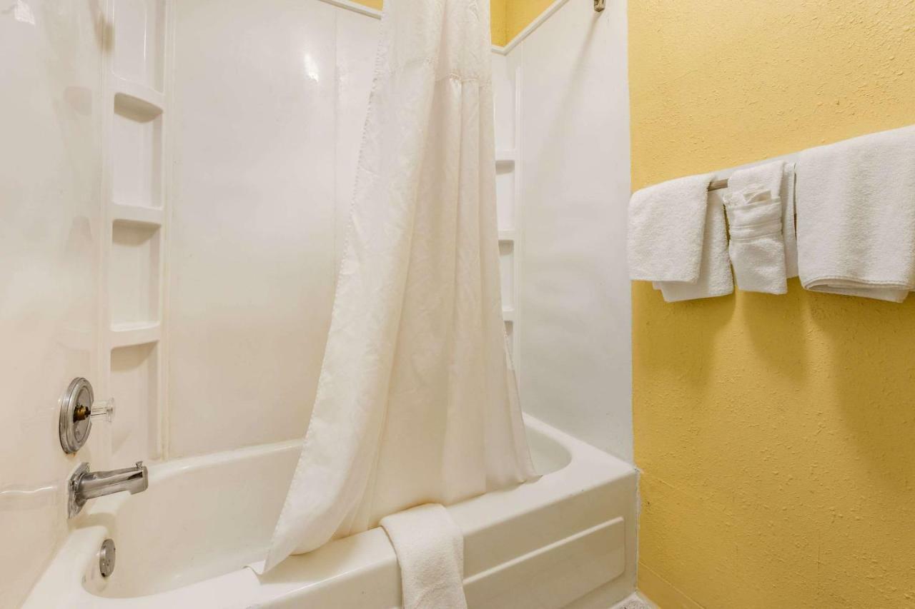 Aire Hotel Lebanon Hershey المظهر الخارجي الصورة