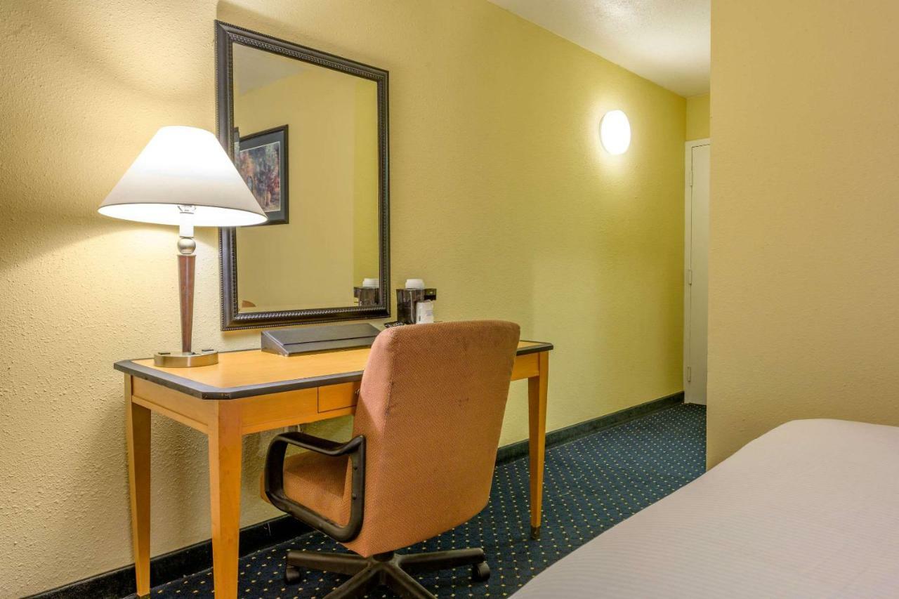 Aire Hotel Lebanon Hershey المظهر الخارجي الصورة