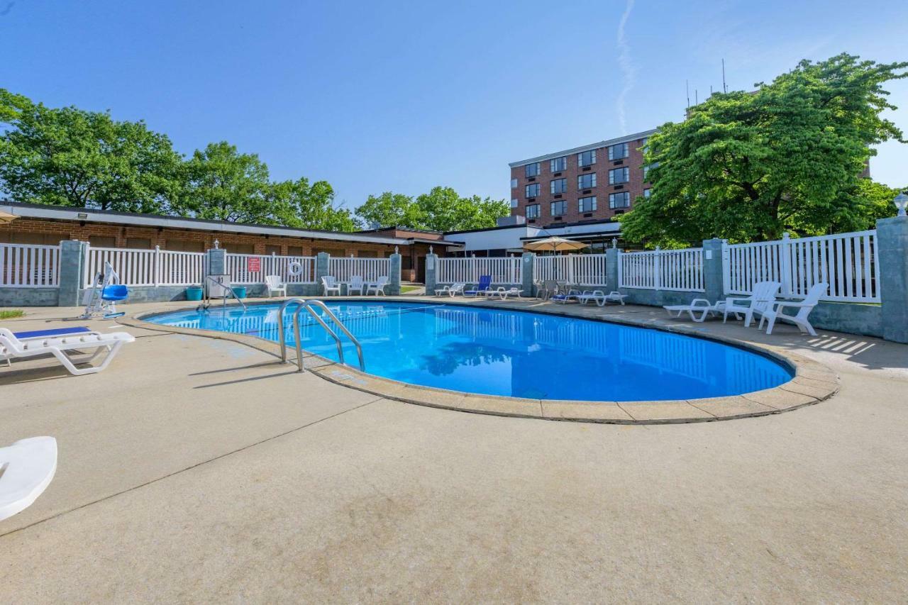 Aire Hotel Lebanon Hershey المظهر الخارجي الصورة